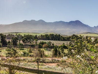 Oewerzicht Stone Cottages