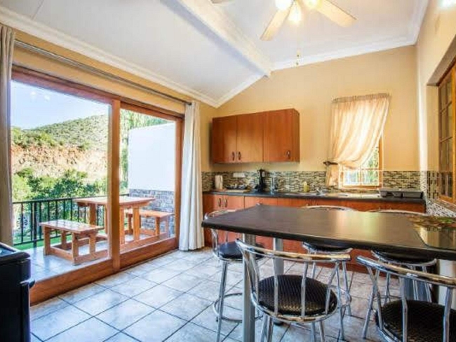 Self-Catering Family Units