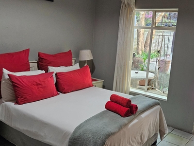 En-Suite Luxury Room (sleeps 3)