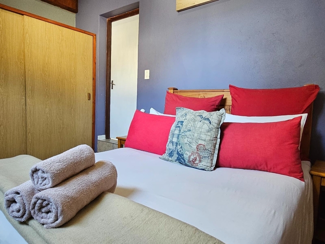 Three Bedroom Apartment (sleeps 8)