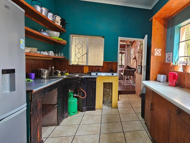 Three Bedroom Apartment (sleeps 8)