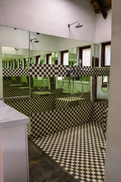 Family Room (5 sleeper)