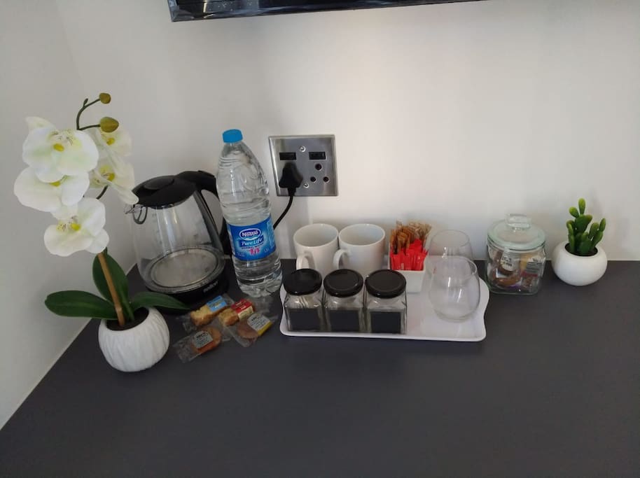 Tea / coffee making facilities