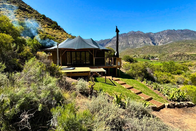 Exclusive Use Glamping Tent with Hot Tub