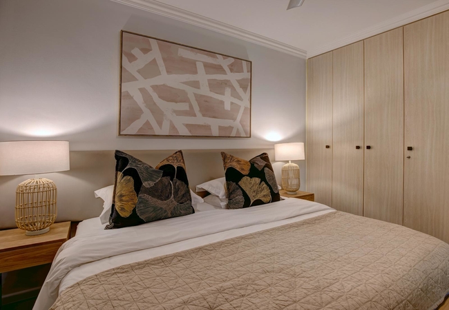 VOELKLIP Two-Bedroom Apartment - Ground Level