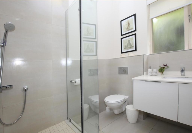 JAN SE PLEK One-Bedroom Apartment - Second Level