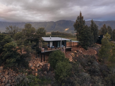 Bergsicht Outpost Cottage One