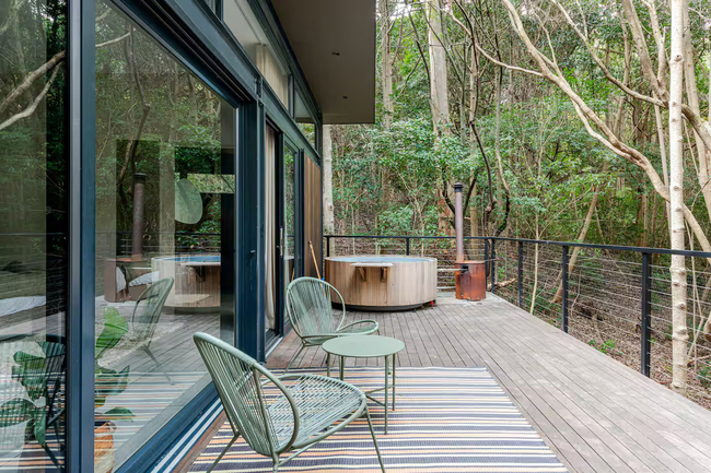 Overstory Forest Cabins