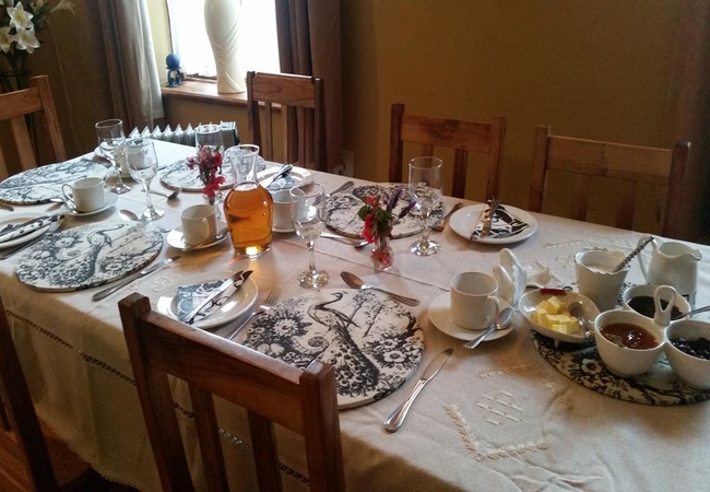 Over the Mountain Guest Farm