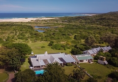 Oyster Bay Lodge