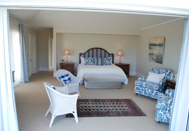 P108 Plantation Manor