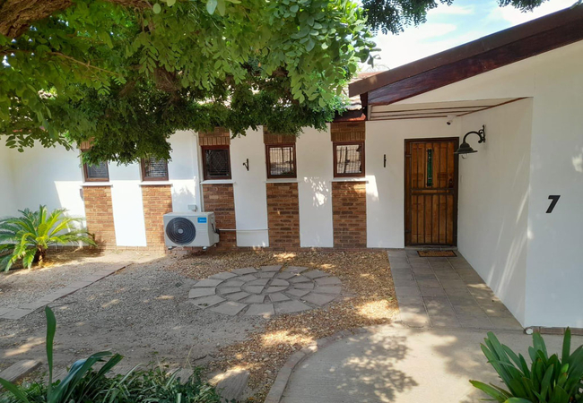 Paarl Self-catering @ Gim