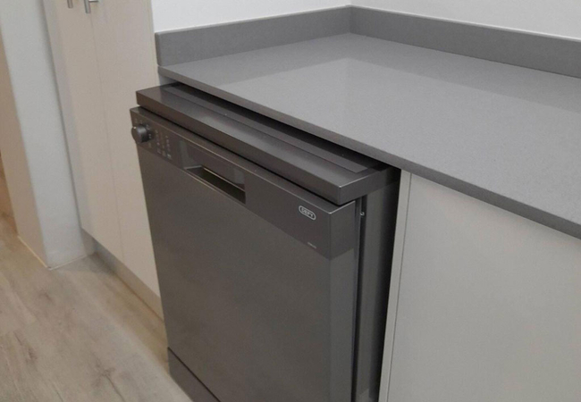 Three-bed Apartment with Kitchen