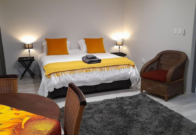 Deluxe Apartment with Kitchenette