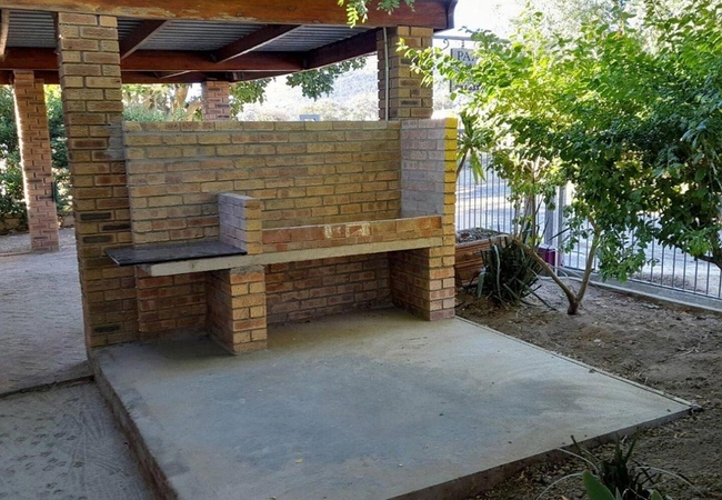 Deluxe Suite with Kitchenette