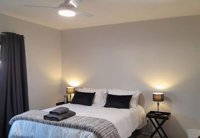 Deluxe Suite with Kitchenette