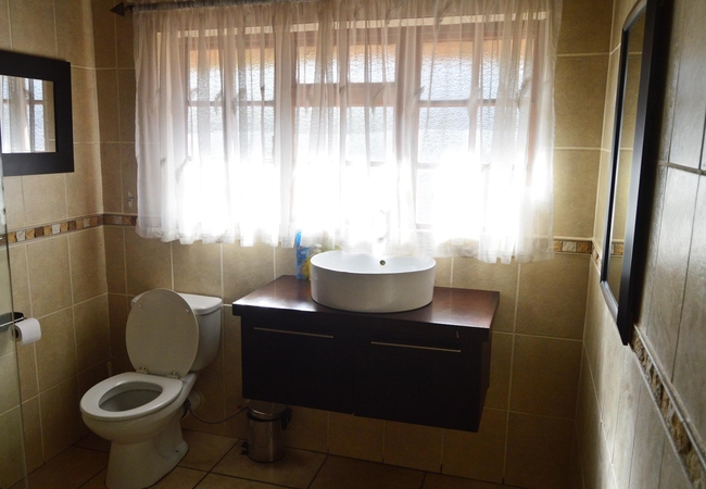 Luxury Family Room 6 