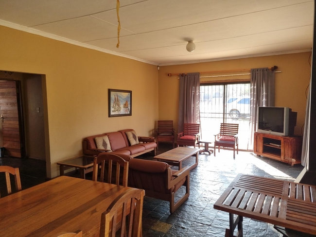 Cosy 6-Sleeper Chalet 