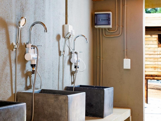 Laundry area, situated just behind the shared ablutions