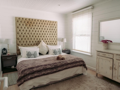 Pearl Bay Beach Villa
