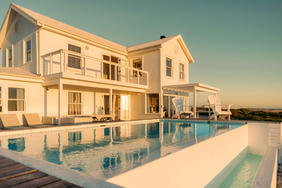 Pearl Bay Beach Villa