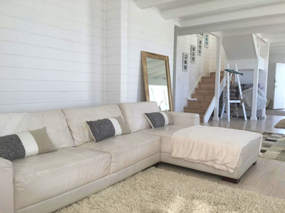 Pearl Bay Beach Villa