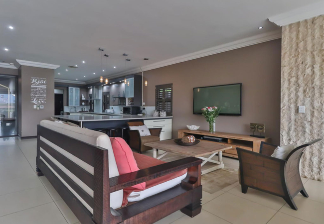 The Pecan Lake Guesthouse