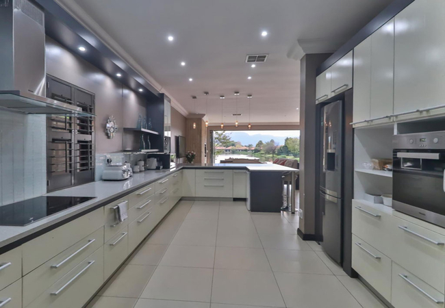 The Pecan Lake Guesthouse