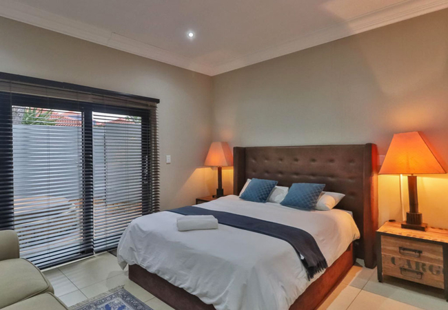 The Pecan Lake Guesthouse