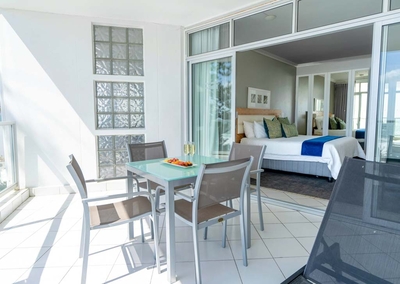 The Peninsula All-Suite Hotel