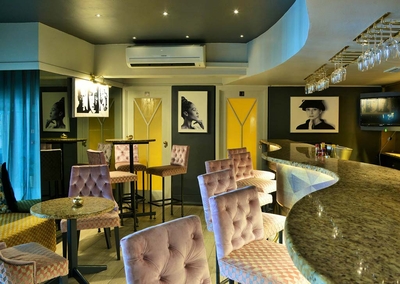 The Peninsula All-Suite Hotel