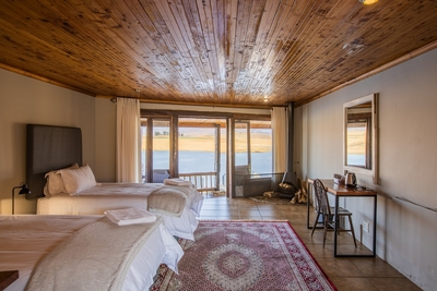 Penwarn Mthini Lodge
