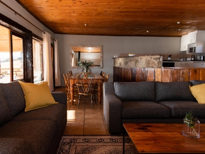 Penwarn Mthini Lodge
