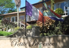 Petite Provence B