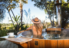 Wood-Fired Hot Tub Nature Large Suite