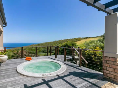 Pezula Wine & Sea Villa