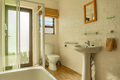 Restio Eco-Chalet