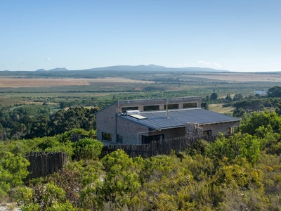 Protea Eco-Chalet