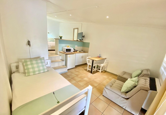 Lakeside Suite No. 2