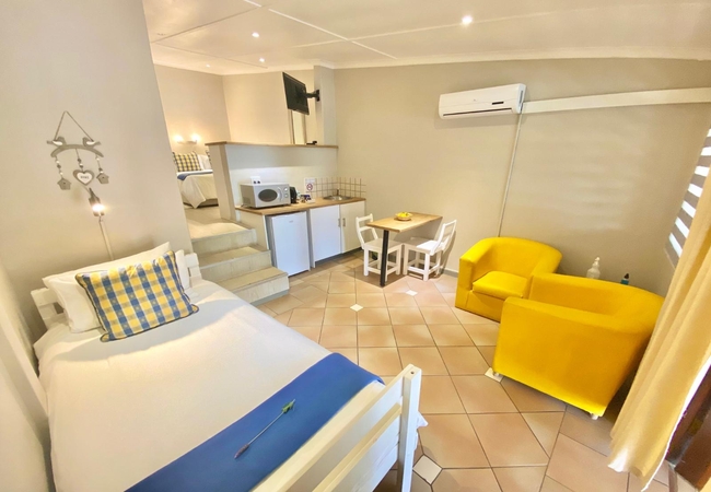 Lakeside Suite No. 4