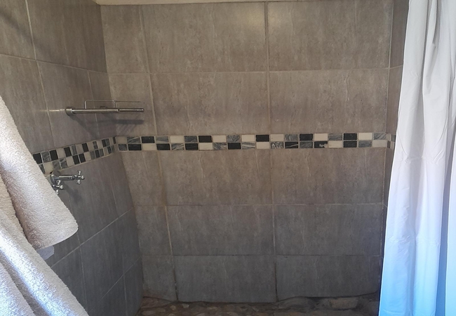 Die Plaashuisie @ Leeurivier