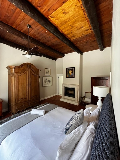 Manor Suite