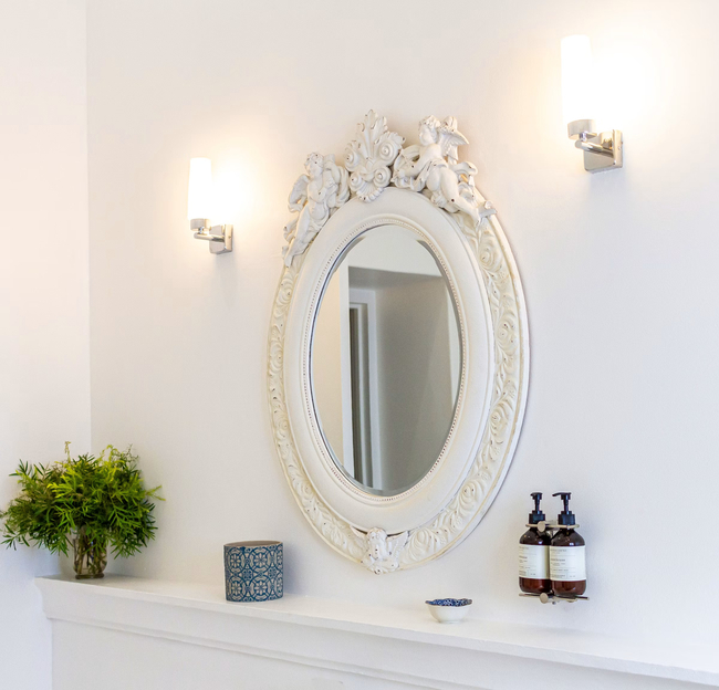 Manor Suite
