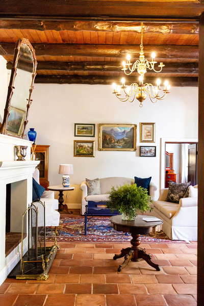 Manor Suite