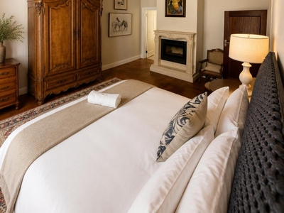 Manor Suite