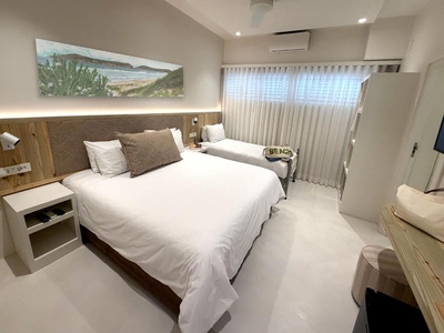 1. Lookout Deluxe Sea View