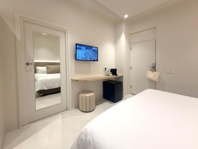 1. Lookout Deluxe Sea View