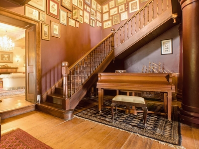 Portland Manor