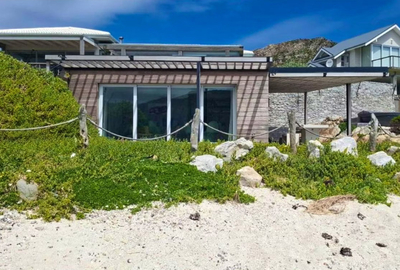 Pringle Bay Beach Cottage