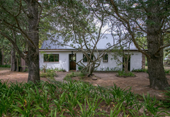 Pumziko Country Cottage